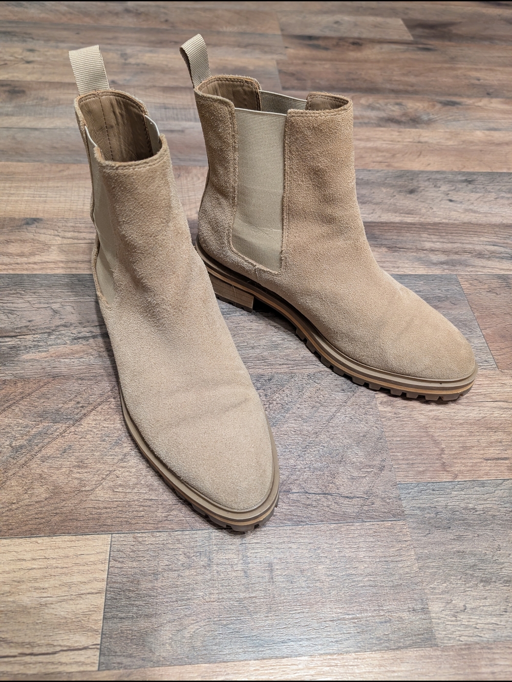 Quince Women's Suede Chelsea Boots in Light Tan
